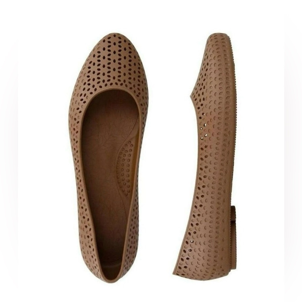 Okabashi Samantha Women's Ballet Flats Chai Tan Point Toe Perforated Summer 8